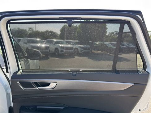 New 2026 Volkswagen Atlas Cross Sport SE image 48