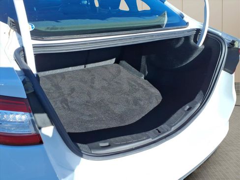 Used 2013 Ford Fusion SE image 24