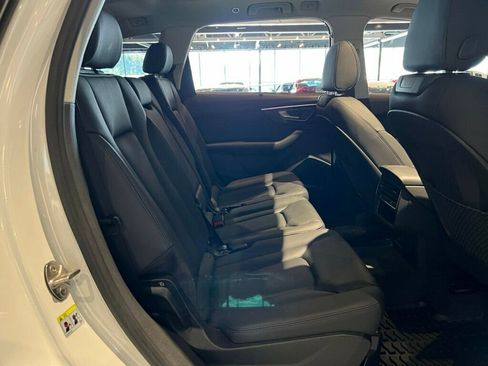 Used 2023 Audi Q7 3.0T Prestige image 28