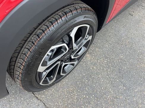 New 2026 Chevrolet Trax RS w/ Driver Confidence Package FWD image 16