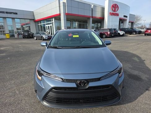New 2026 Toyota Corolla LE image 2