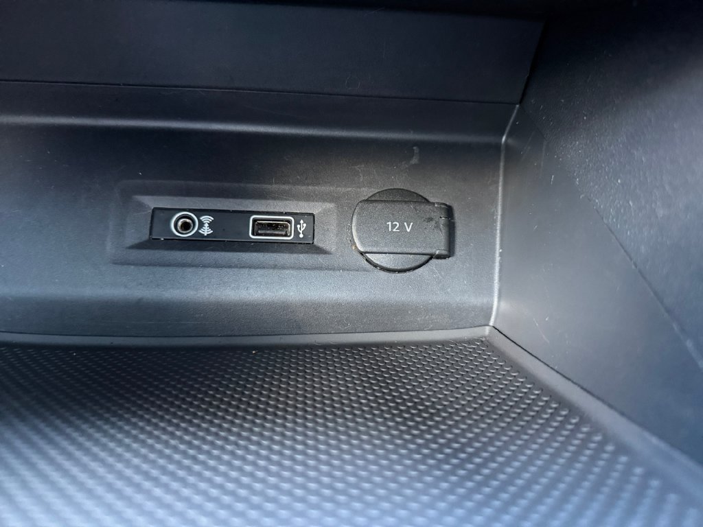 Used 2019 Volkswagen Atlas SE w/ Towing Package FWD image 30