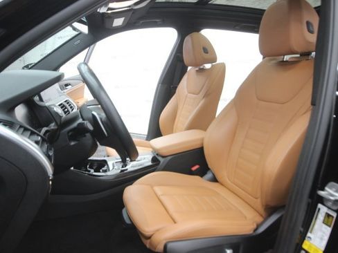 Used 2020 BMW X3 xDrive30i w/ Premium Package image 10