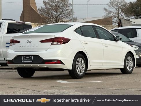 Used 2019 Hyundai Elantra SE w/ Cargo Package image 7
