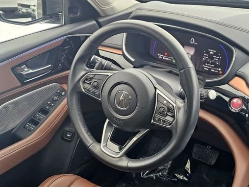 Used 2024 Acura MDX SH-AWD w/ Technology Package image 31