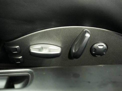 Used 2013 Porsche 911 Turbo S image 31