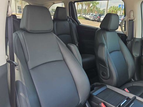Used 2026 Honda Odyssey EX-L image 27