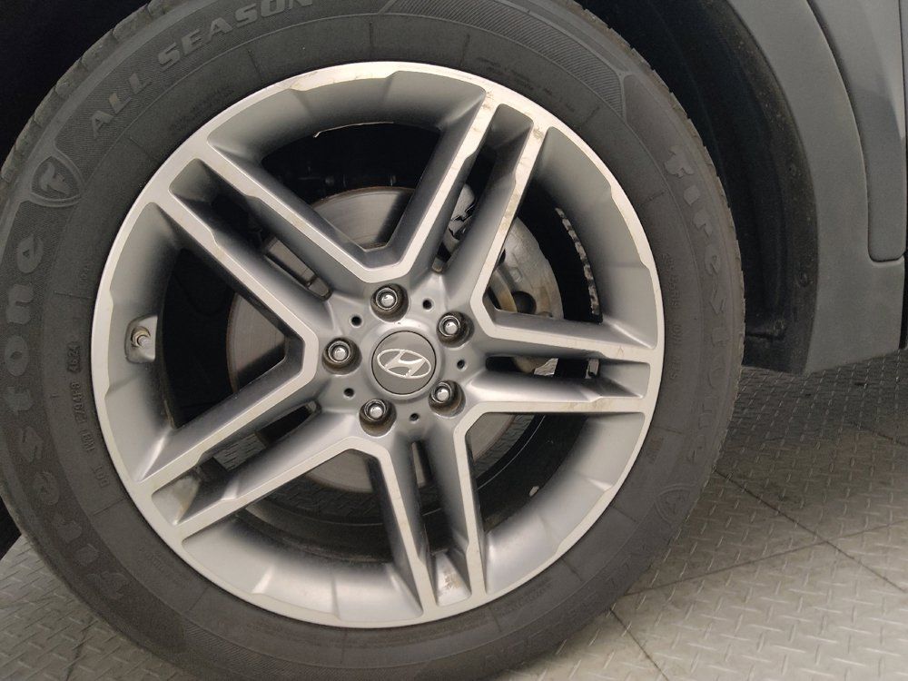Used 2018 Hyundai Santa Fe FWD image 31