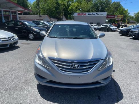 Used 2011 Hyundai Sonata GLS FWD image 9