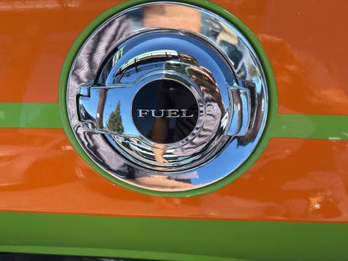 Used 2015 Dodge Challenger R/T Plus image 32