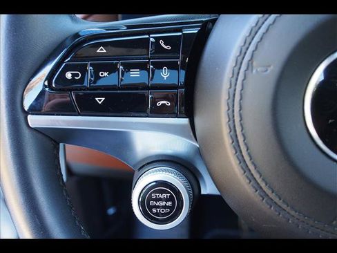 Used 2023 Maserati Grecale GT image 25