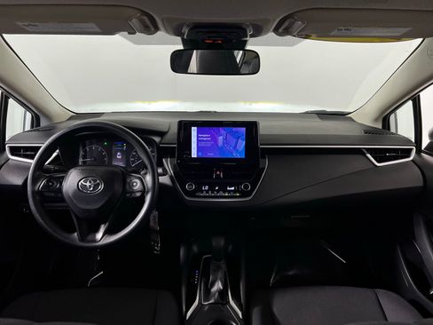 Used 2024 Toyota Corolla LE FWD image 21