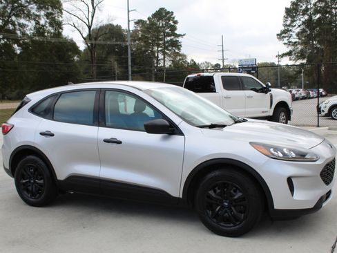 Used 2020 Ford Escape S image 27