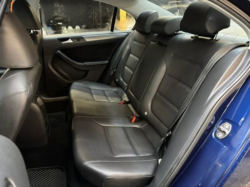 Used 2014 Volkswagen Jetta TDI FWD image 10