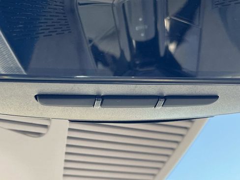 Used 2025 Mercedes-Benz S 580e 4MATIC Sedan image 31