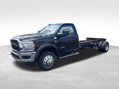 New 2024 RAM 5500 SLT w/ Quick Order Package 2YG SLT