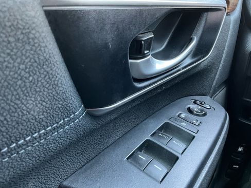 Used 2020 Honda CR-V EX image 18