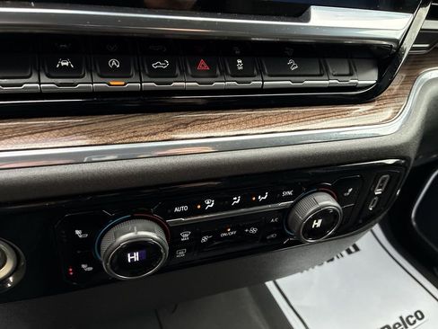 Used 2023 Chevrolet Silverado 1500 LT Trail Boss w/ Protection Package image 17