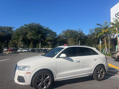 Used 2017 Audi Q3 2.0T Premium Plus w/ Premium Plus Package image 13