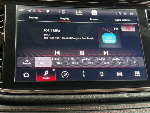 Used 2021 Dodge Durango R/T image 19