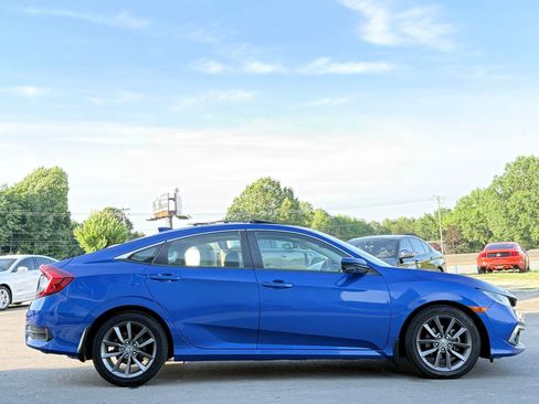 Used 2020 Honda Civic EX image 9