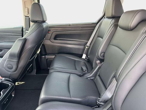 Used 2025 Honda Odyssey EX-L image 12