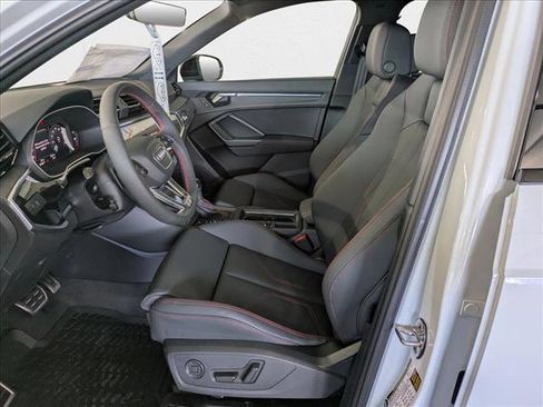 New 2025 Audi Q3 2.0T Premium Plus image 4