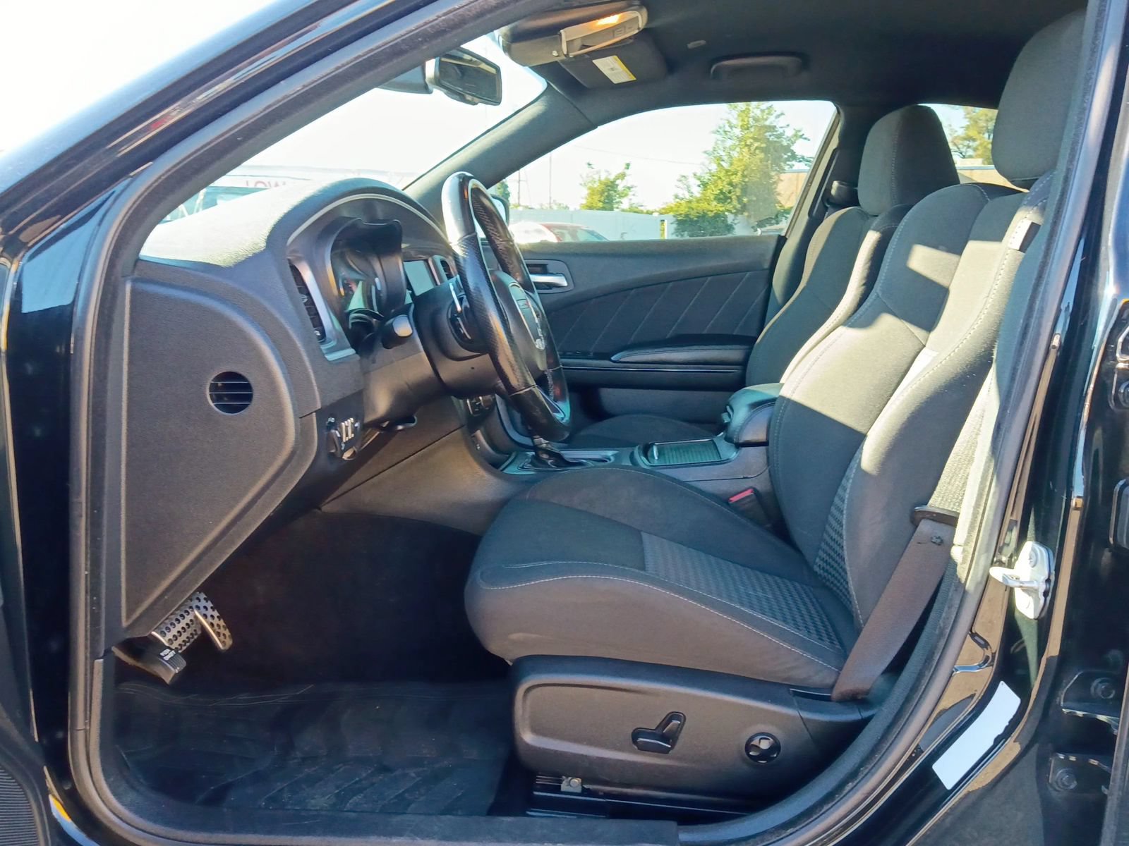 Used 2021 Dodge Charger R/T w/ Blacktop Package RWD image 11