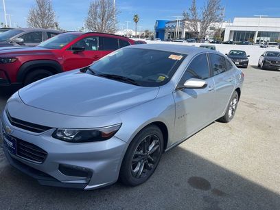 Used 2018 Chevrolet Malibu LT