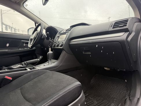 Used 2013 Subaru Crosstrek 2.0i Premium image 16