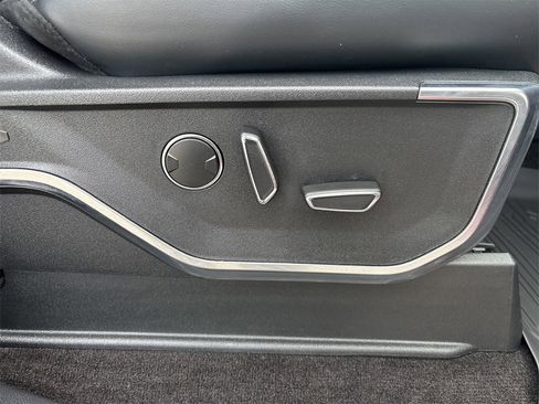 Used 2021 Ford F150 Raptor w/ Equipment Group 801A High image 17