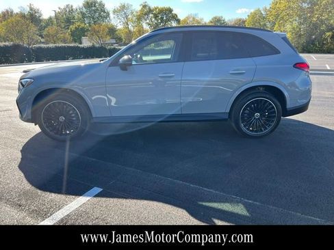 Used 2026 Mercedes-Benz GLC 300 4MATIC image 4
