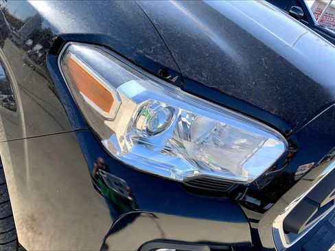 Used 2023 Toyota Tacoma SR5 image 27