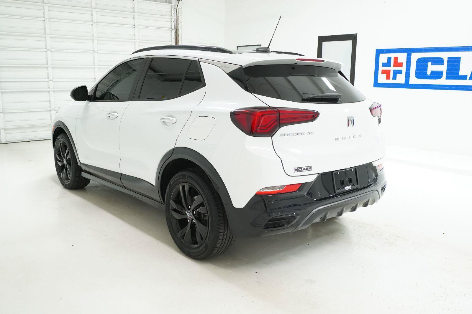 Used 2024 Buick Encore GX Sport Touring w/ Comfort Package FWD image 29