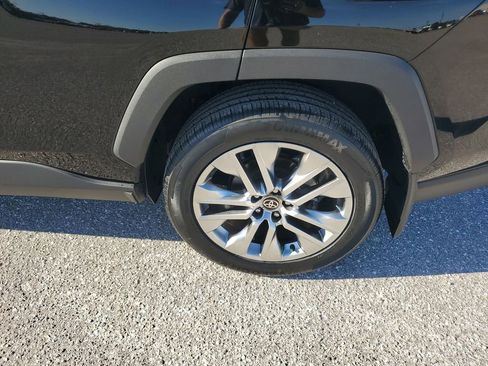 Used 2024 Toyota RAV4 XLE Premium image 20