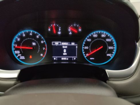 Used 2020 Chevrolet Traverse LT FWD image 23