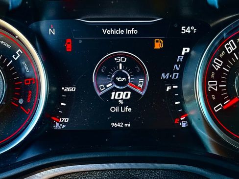 Used 2022 Dodge Challenger R/T Scat Pack image 21