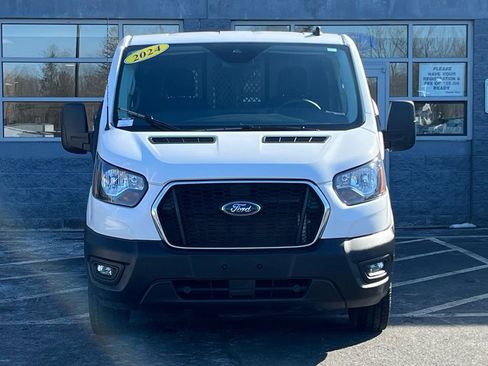 Used 2024 Ford Transit 250 Low Roof w/ Exterior Upgrade Package image 10