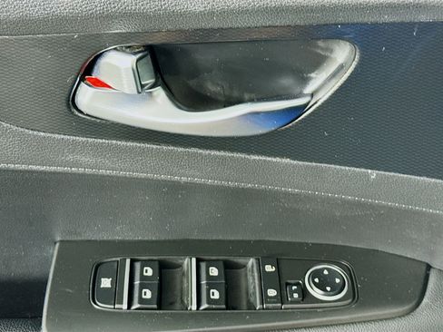 Used 2023 Kia Forte GT-Line w/ GT-Line Technology Package image 23