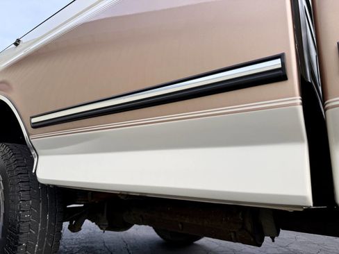 Used 1995 Ford F250 XLT image 68