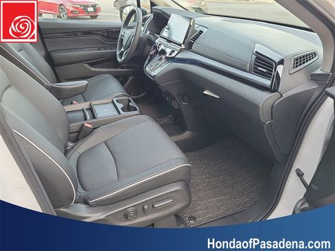 Used 2026 Honda Odyssey Elite image 21