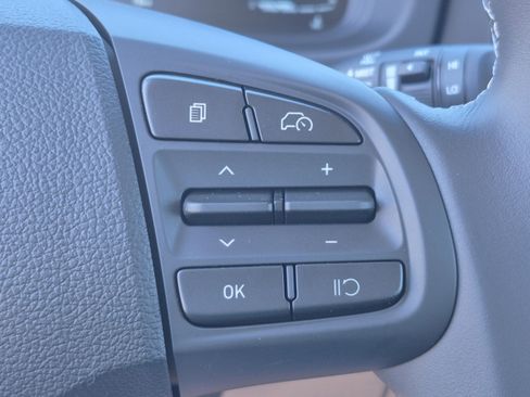New 2026 Hyundai Venue SEL FWD image 29