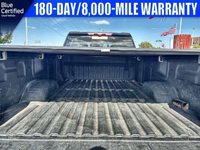 Used 2021 Chevrolet Silverado 3500 High Country w/ Technology Package AWD/4WD image 34