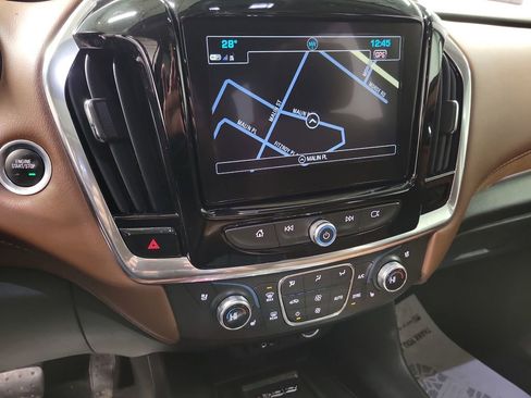 Used 2019 Chevrolet Traverse High Country image 15