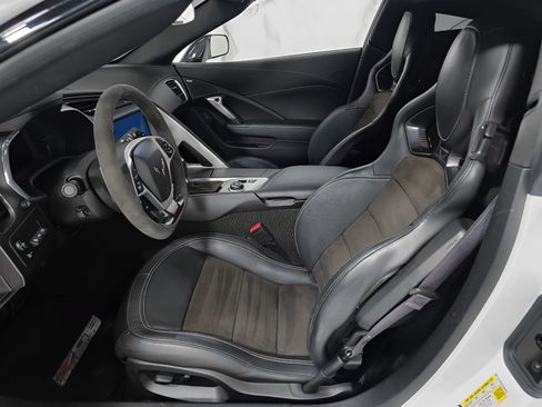Used 2017 Chevrolet Corvette Z06 RWD image 27