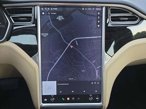 Used 2016 Tesla Model S 75 image 22