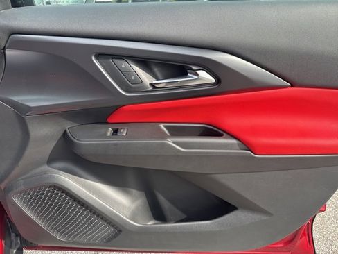 New 2025 Chevrolet Equinox EV RS image 26