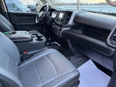 Used 2019 RAM 2500 Tradesman w/ Safety Group image 40