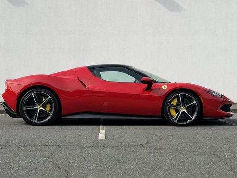 Used 2022 Ferrari 296 GTB image 5