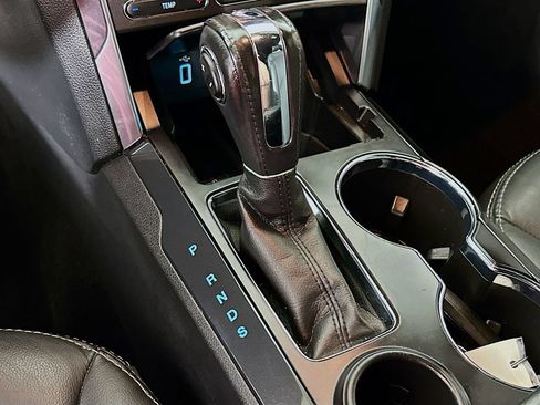 Used 2018 Ford Explorer Limited FWD image 22